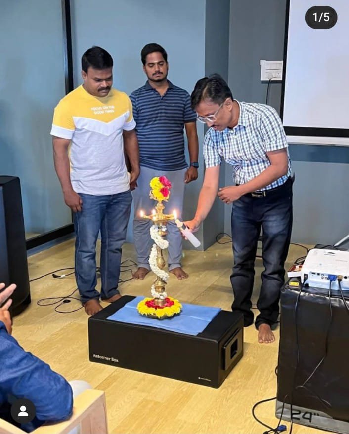 Clinic anniversary event lamp lighting
